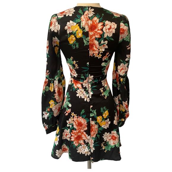 NWOT PrettyLittleThing Floral Fit Flare Dress in Black Puff Sleeve Back Zip Sz 2 - Picture 7 of 11